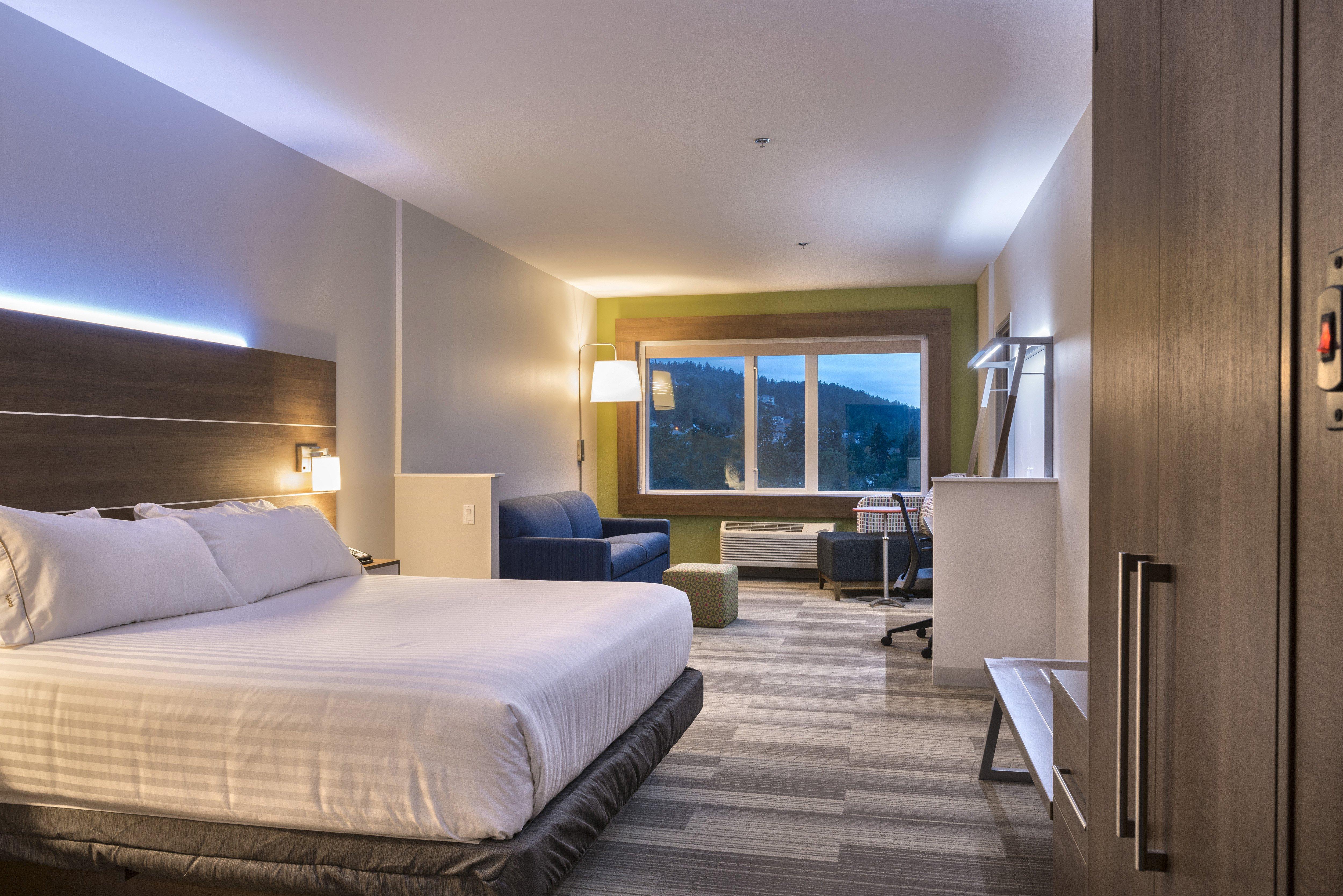 Holiday Inn Express & Suites Victoria-Colwood By Ihg Ленгфорд Екстер'єр фото