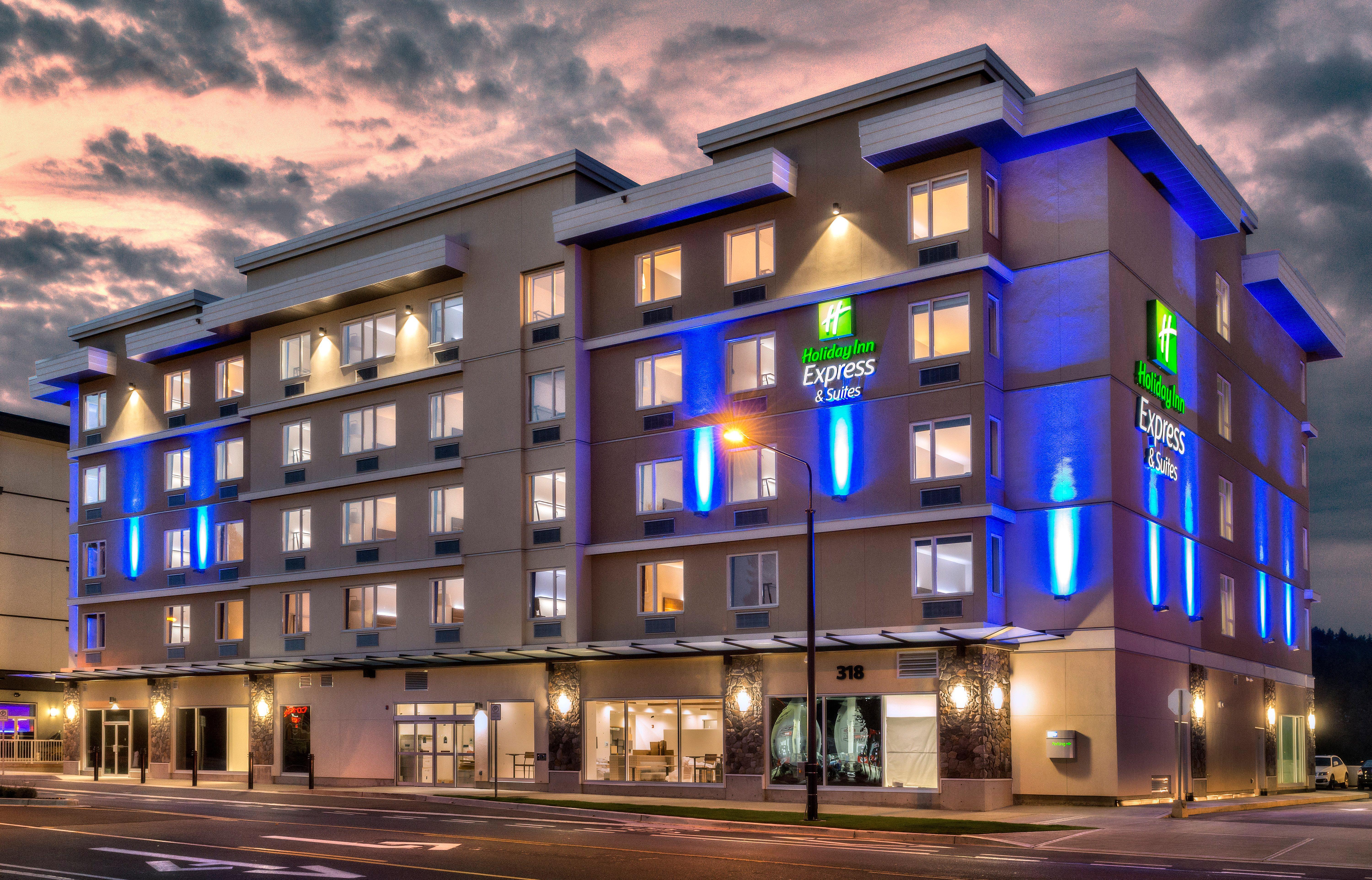 Holiday Inn Express & Suites Victoria-Colwood By Ihg Ленгфорд Екстер'єр фото